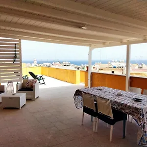 terrazza-sul-mare-portopalo-di-capo-passero-96010.sicilyhotelsitaly.net/